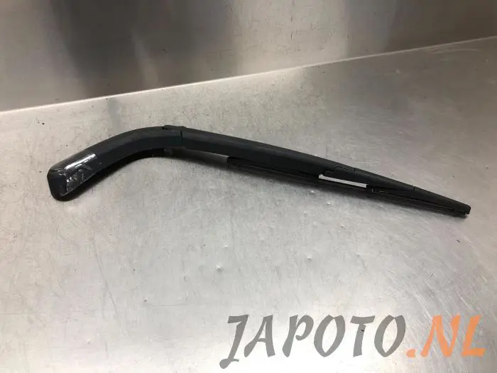 Rear wiper arm Chevrolet Spark