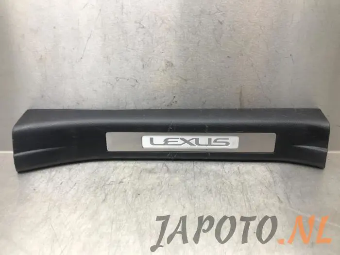 Door sill right Lexus RX