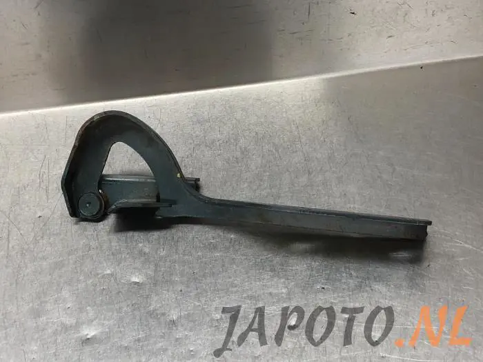 Bonnet Hinge Suzuki Jimny