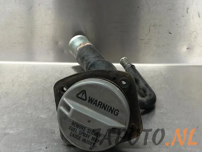 Fuel tank filler pipe Suzuki Jimny