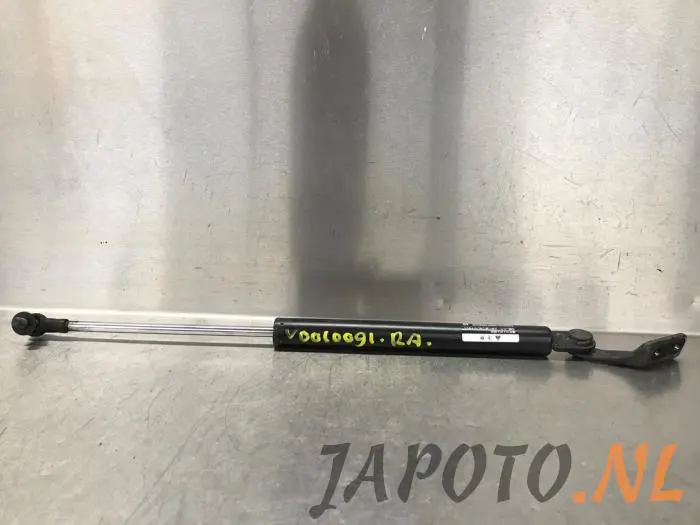 Rear gas strut, right Nissan Tiida