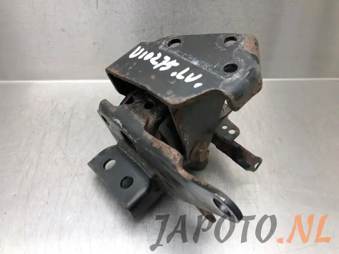 Gearbox mount Toyota Corolla Verso