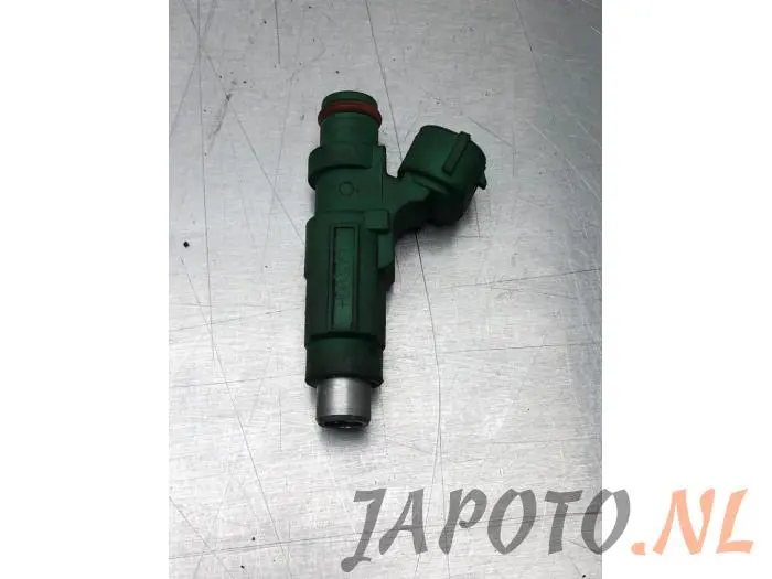 Injector (benzine injectie) Mitsubishi Colt