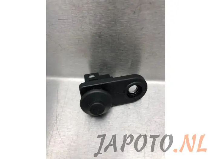 Door contact switch Kia Sportage