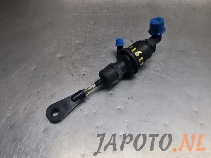 Clutch master cylinder Kia Sportage