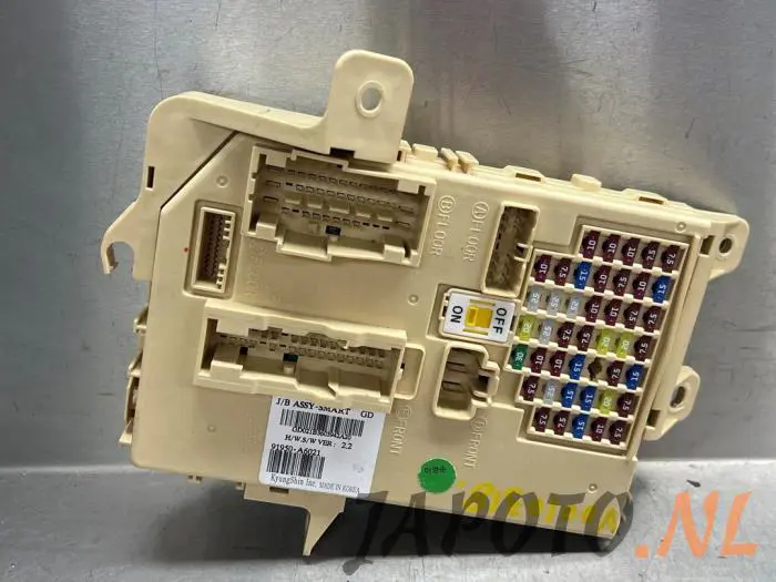 Fuse box Hyundai I30