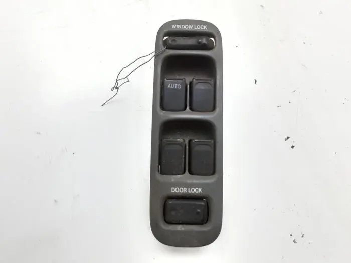 Multi-functional window switch Suzuki Baleno