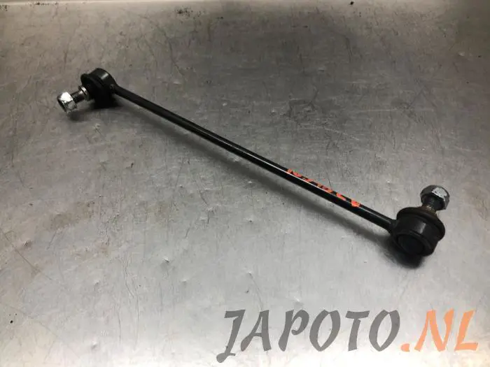 Front anti-roll bar Suzuki Swift