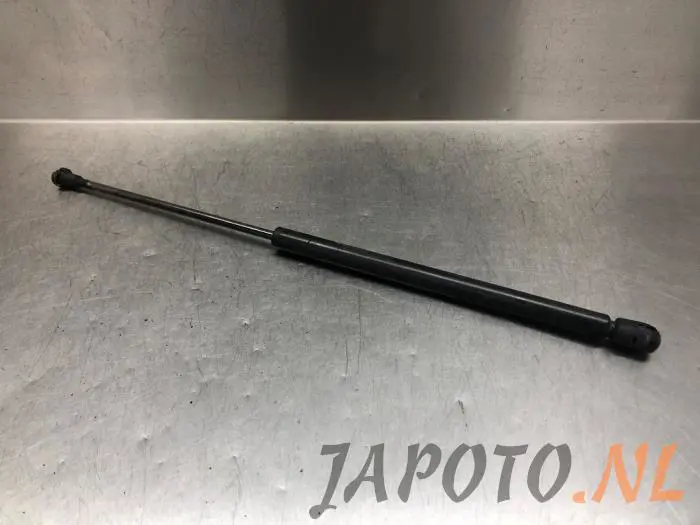 Rear gas strut, right Toyota Yaris