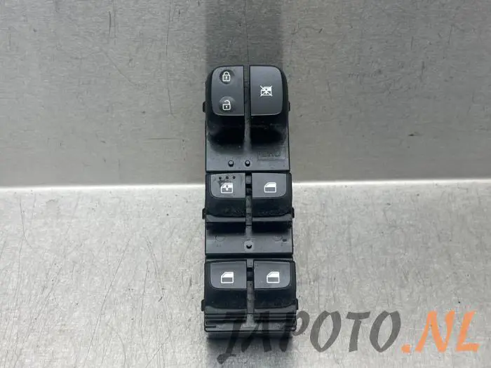 Multi-functional window switch Kia Picanto