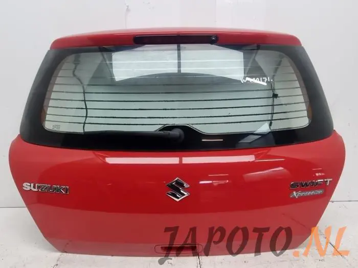 Tailgate Suzuki Swift