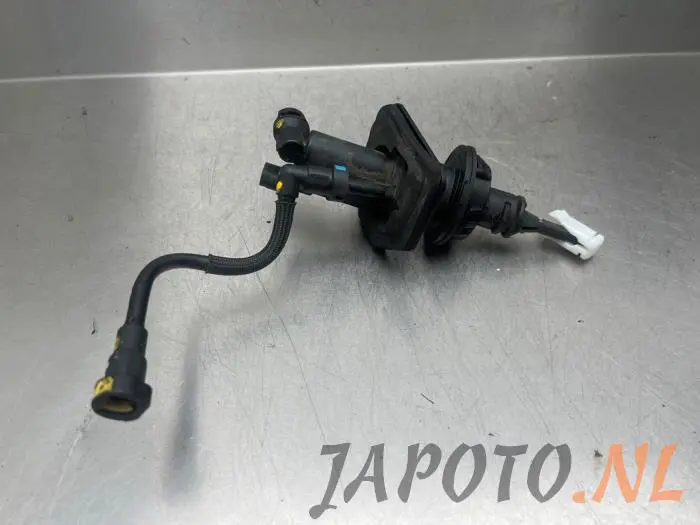 Clutch master cylinder Mazda CX-3