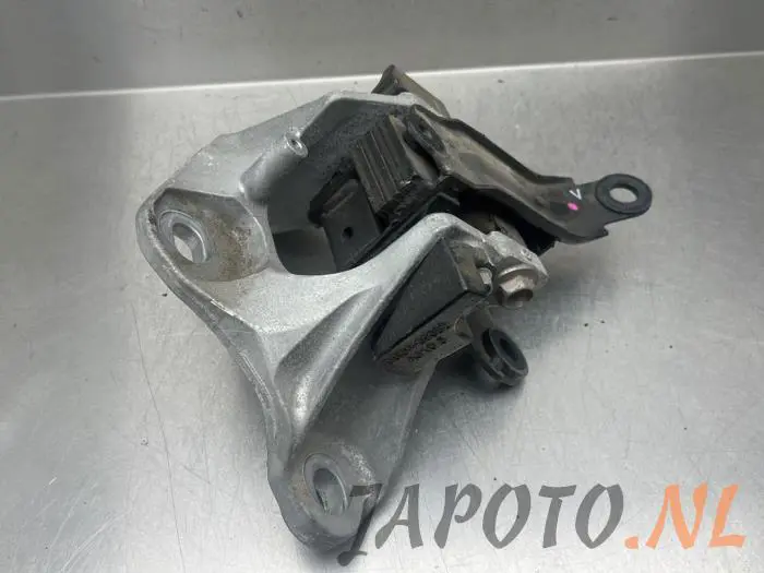 Gearbox mount Mazda CX-3