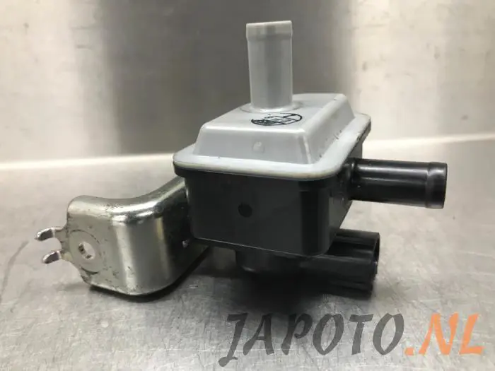 Vacuum valve Toyota Yaris