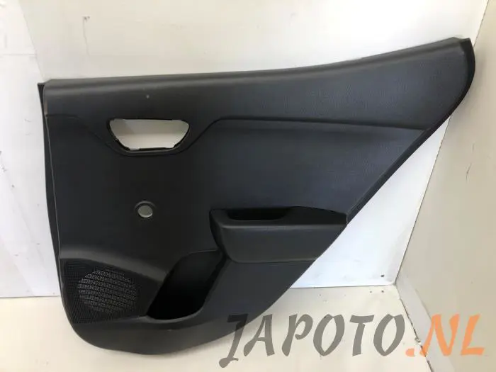 Rear door trim 4-door, right Kia Stonic