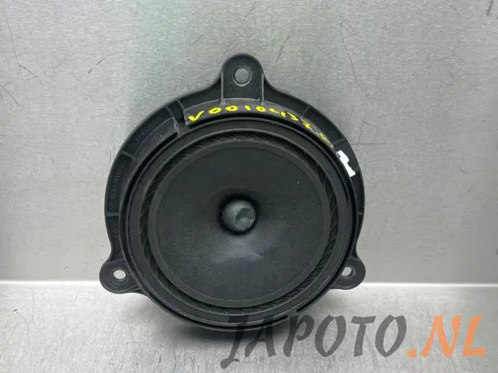 Speaker Nissan 350 Z