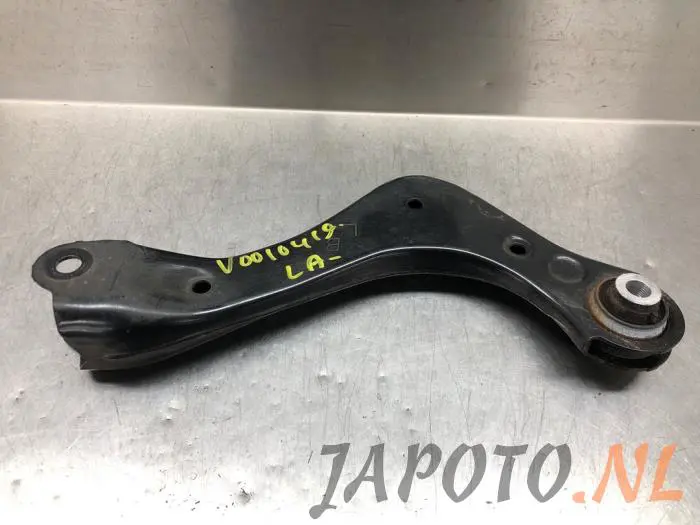 Rear upper wishbone, left Toyota Rav-4