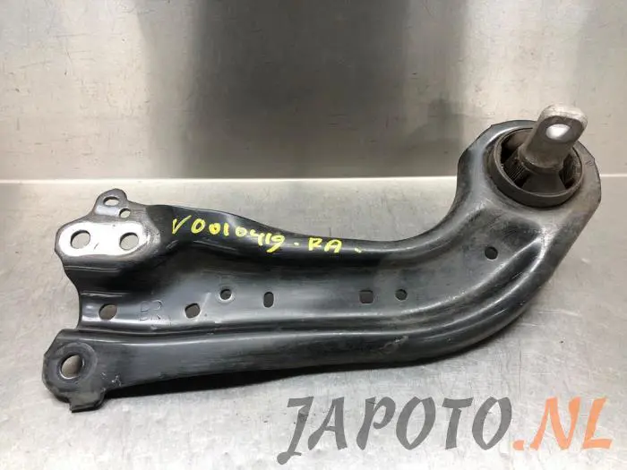 Rear upper wishbone, right Toyota Rav-4