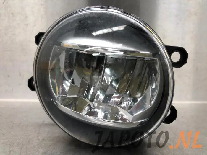 Fog light, front right Toyota Rav-4