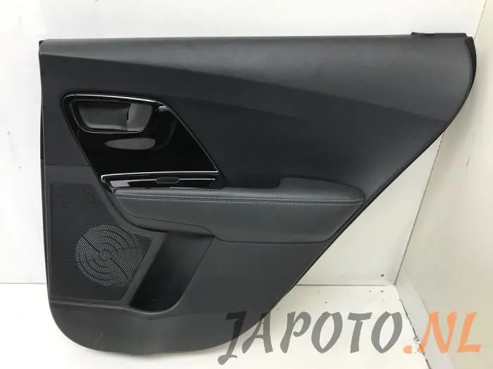 Rear door trim 4-door, right Kia Niro