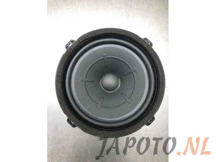 Speaker Kia Niro