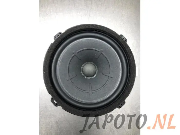 Speaker Kia Niro