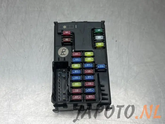 Fuse box Kia Niro