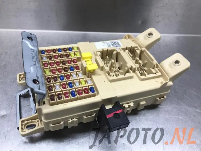 Fuse box Kia Stonic