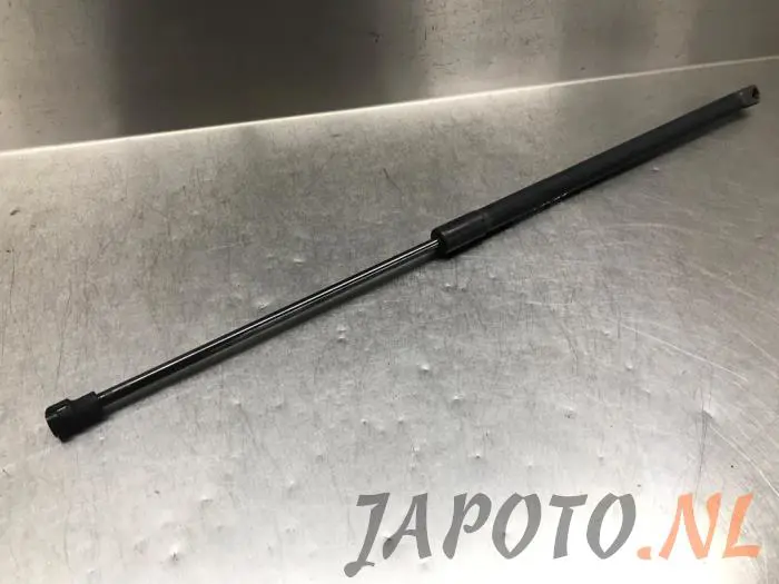 Rear gas strut, right Chevrolet Cruze