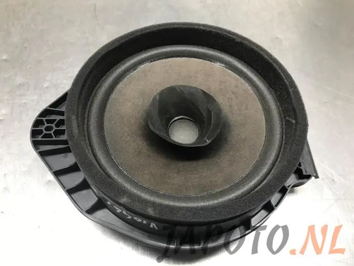 Speaker Chevrolet Cruze