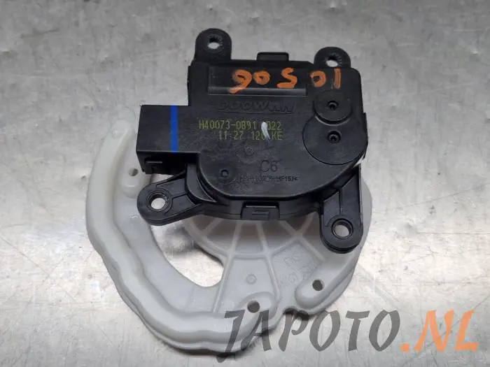 Heater valve motor Hyundai Kona