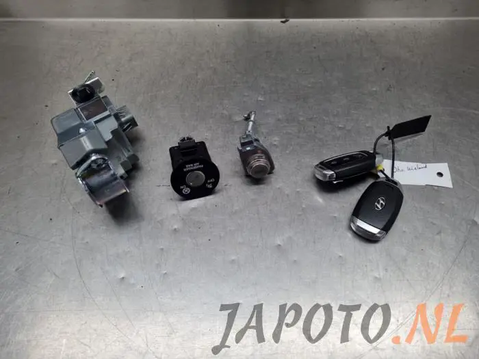 Ignition lock + key Hyundai Kona