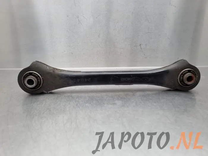 Rear upper wishbone, right Hyundai Kona