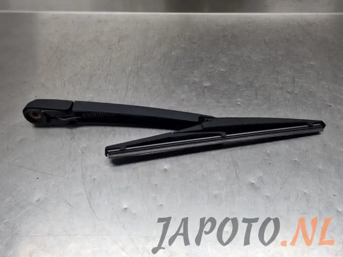 Rear wiper arm Kia Rio