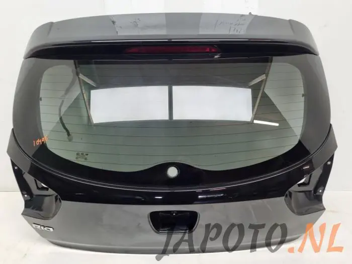 Tailgate Kia Rio