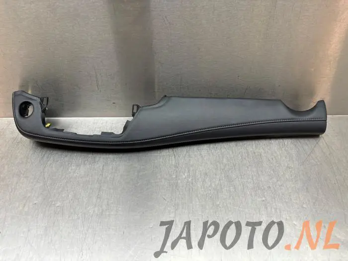 Dashboard part Toyota Rav-4