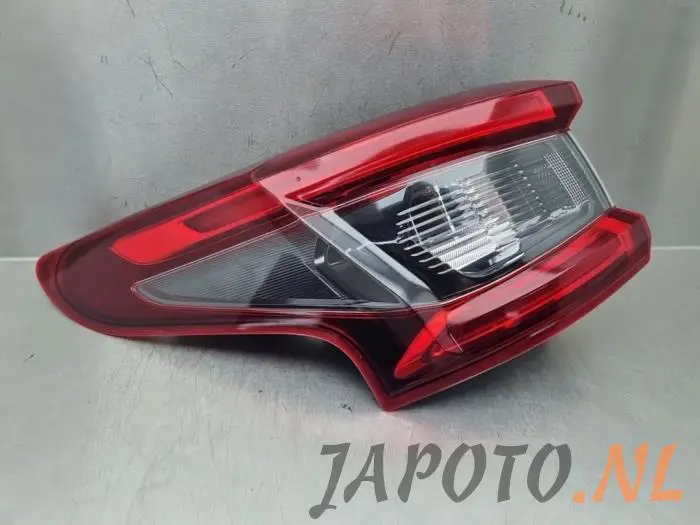 Taillight, left Nissan Qashqai+2