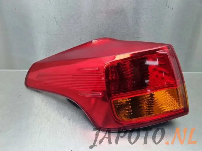 Taillight, left Toyota Rav-4