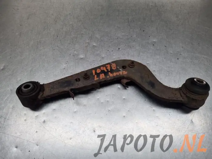 Rear upper wishbone, left Toyota Rav-4