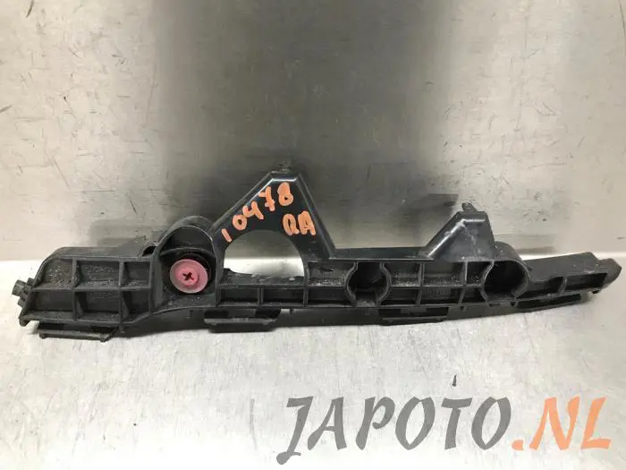 Rear bumper bracket, right Toyota Rav-4