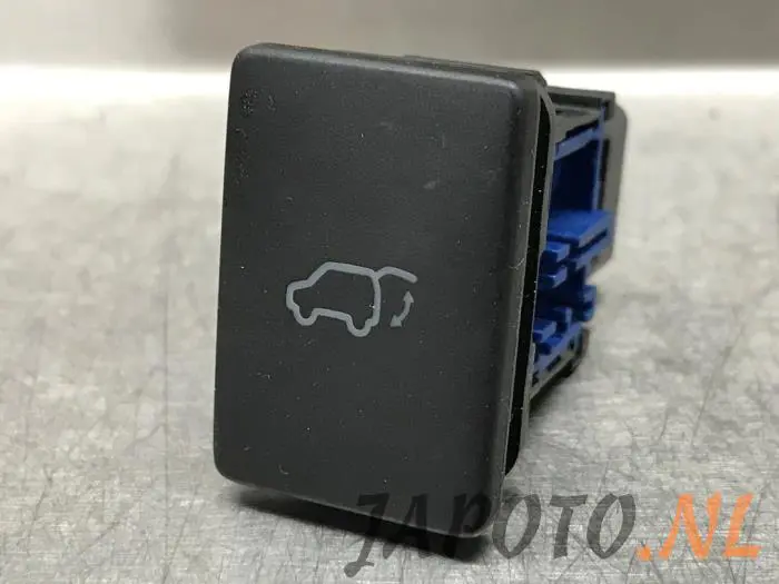 Tailgate switch Toyota Rav-4