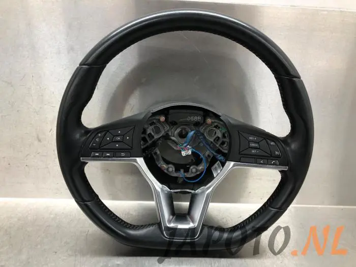 Steering wheel Nissan Qashqai