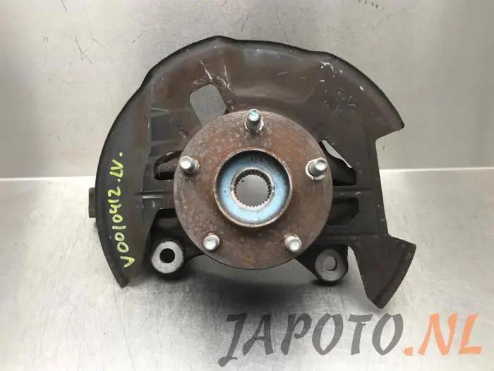 Front wheel hub Mazda CX-5