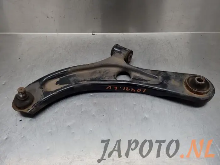 Front lower wishbone, left Suzuki Swift