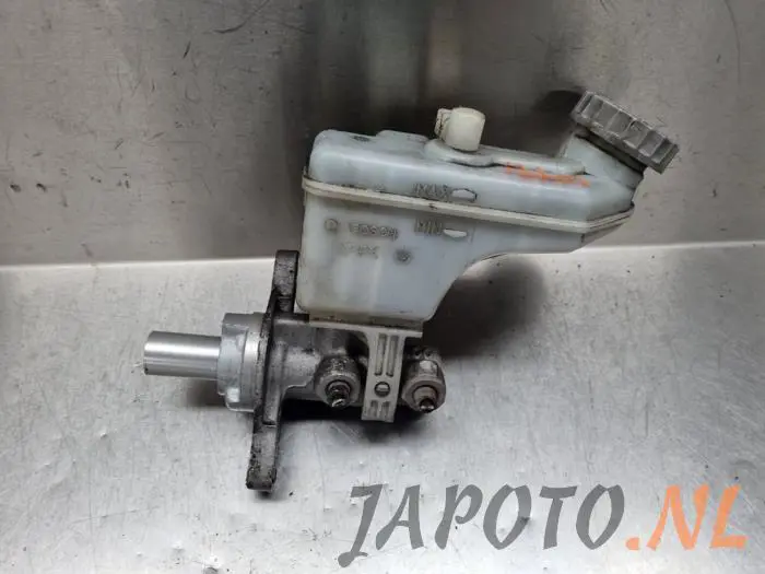 Master cylinder Suzuki Swift