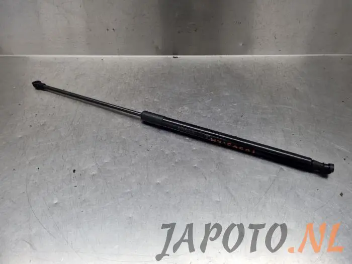 Rear gas strut, left Toyota Aygo