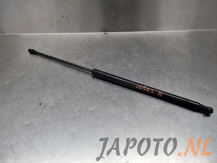 Rear gas strut, right Toyota Aygo