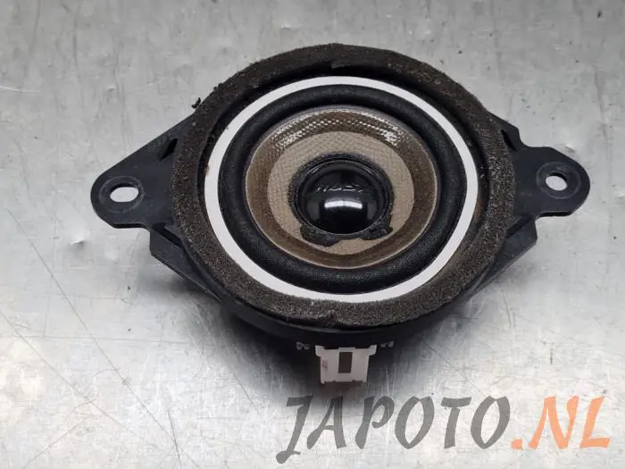 Speaker Mazda CX-5