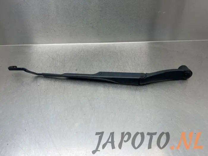 Front wiper arm Hyundai Ioniq