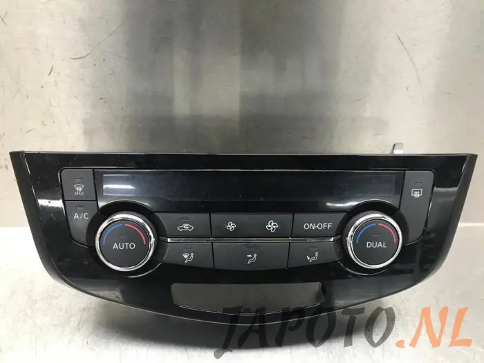 Heater control panel Nissan X-Trail